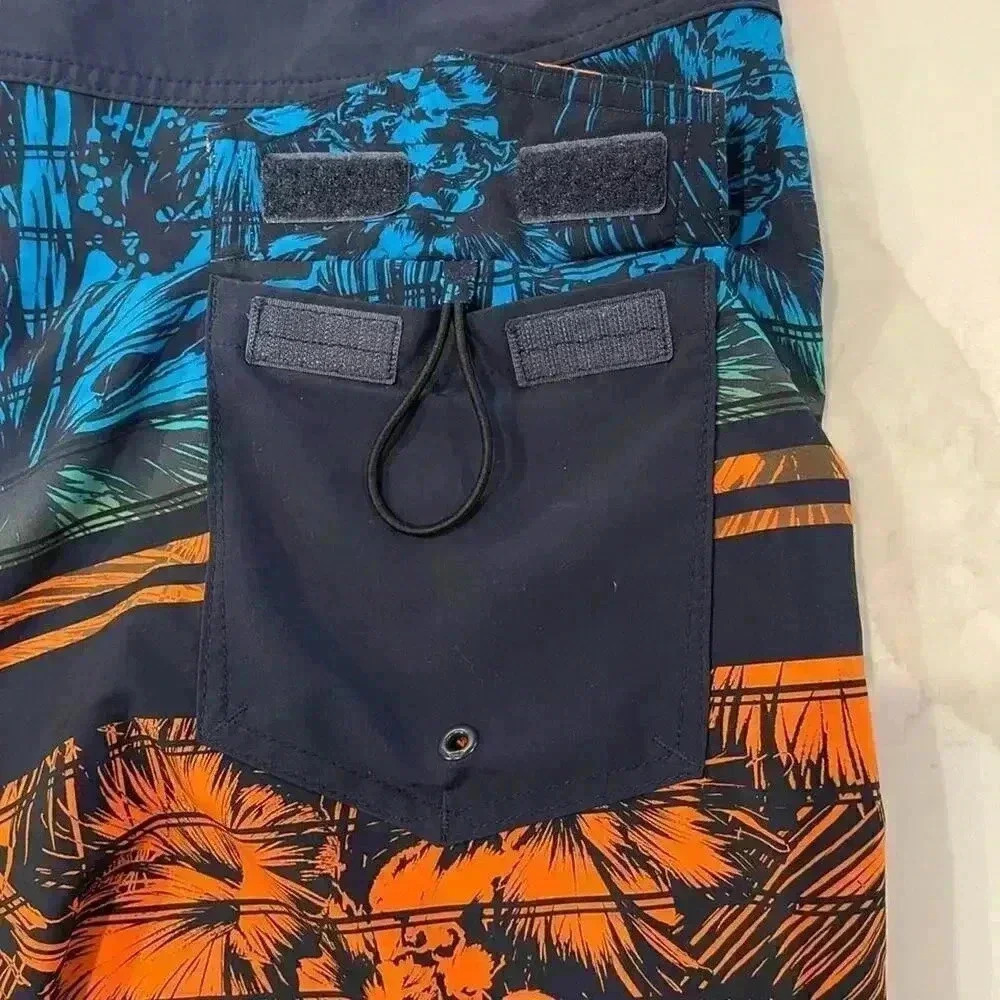 Oakley Swim Shorts Mens Size 38 Trunks Slim Fit Tropical Multi-Color Board Short - Picture 6 of 7